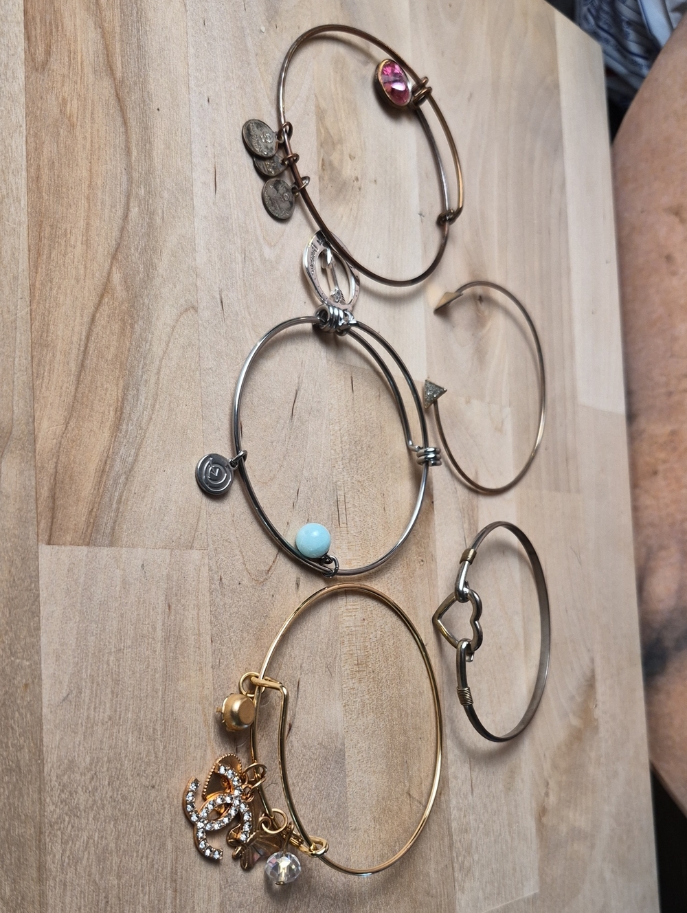 Stackable Mixed-Metal Charm Bangle Bracelet Set - Gold & Silver